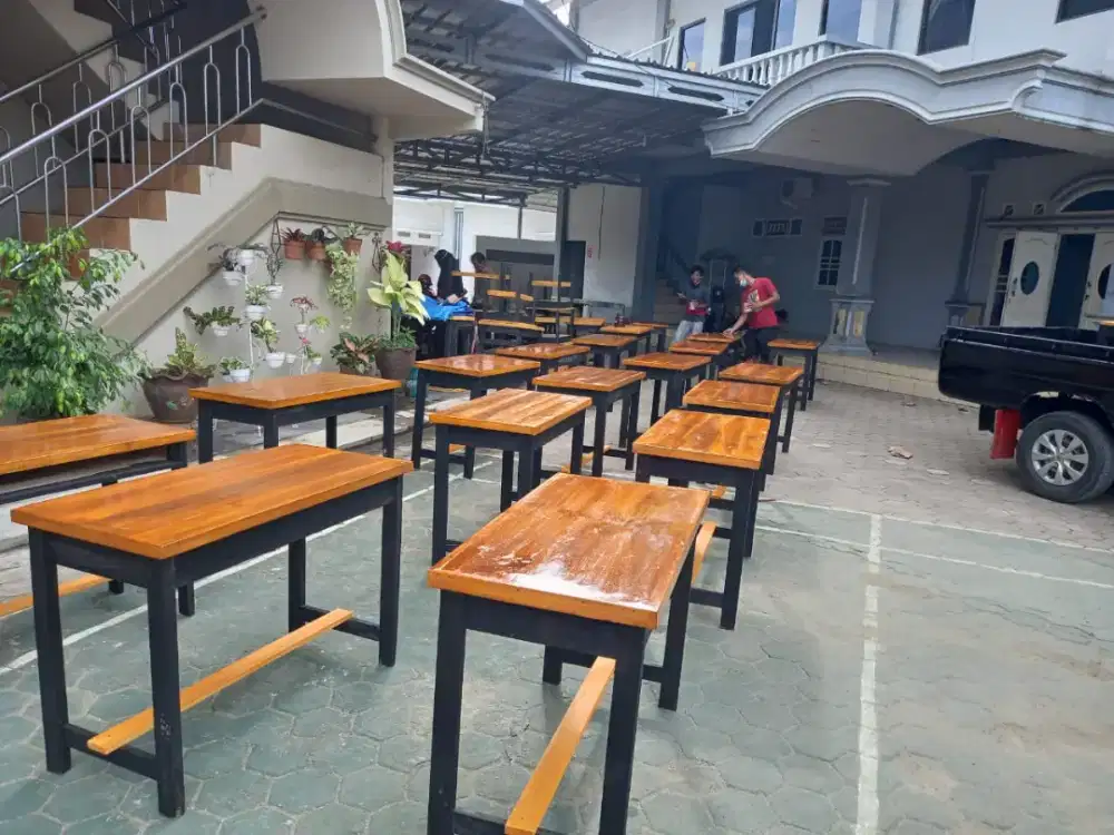 Meja kursi keperluan rumah, meja kursi warung makan,  meja  Cafe resto