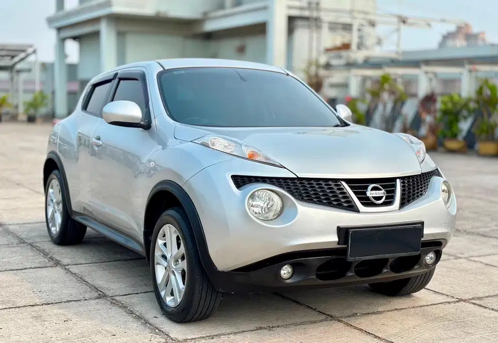[LOW KM] NISSAN JUKE RX AT 2013 SILVER ISTIMEWA TT 2012