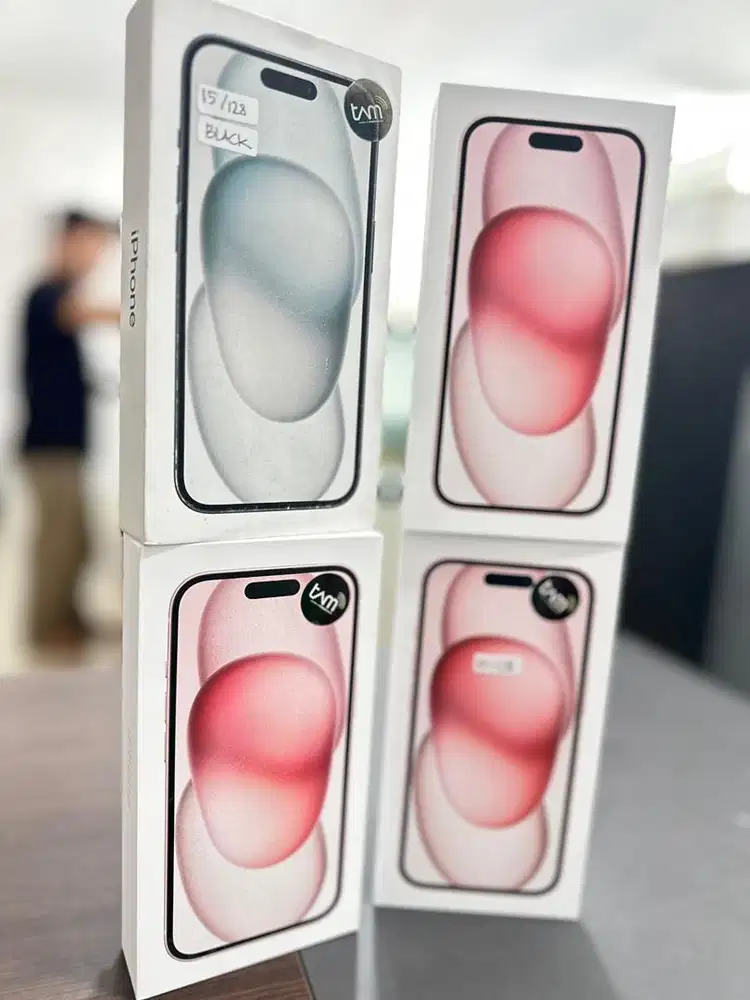 BARU IPHONE 15 128 GB iBOx
