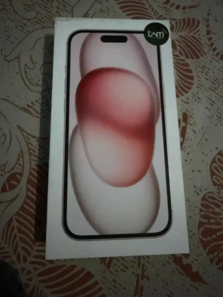 iPhone 15 128Gb Pink Garansi Resmi Indo