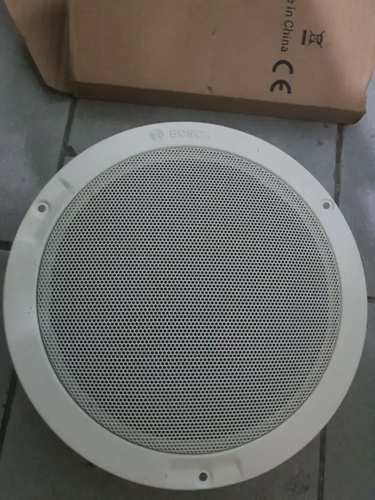 Speaker ceiling.merek bosch