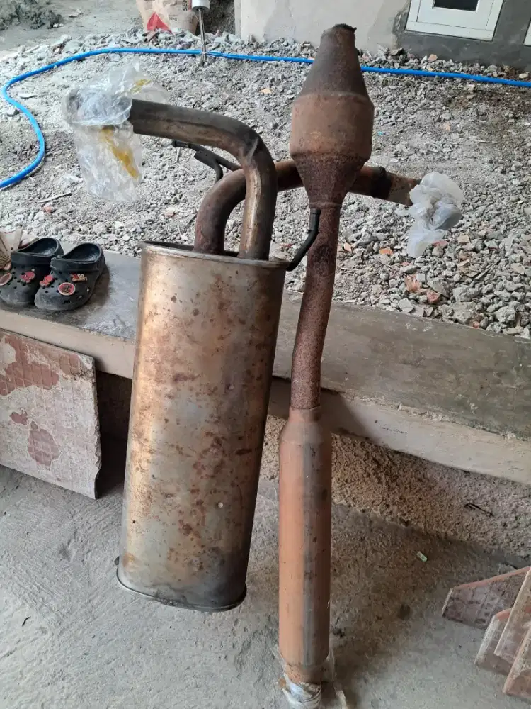 Exhaust Knalpot Sx4 X-OVER 2009 dan Katalis Bawah Knalpot