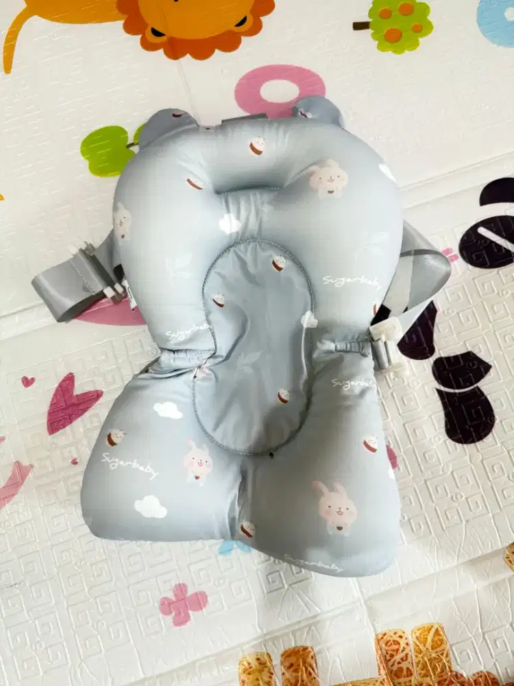 Preloved Bantal mandi bayi merek sugar baby