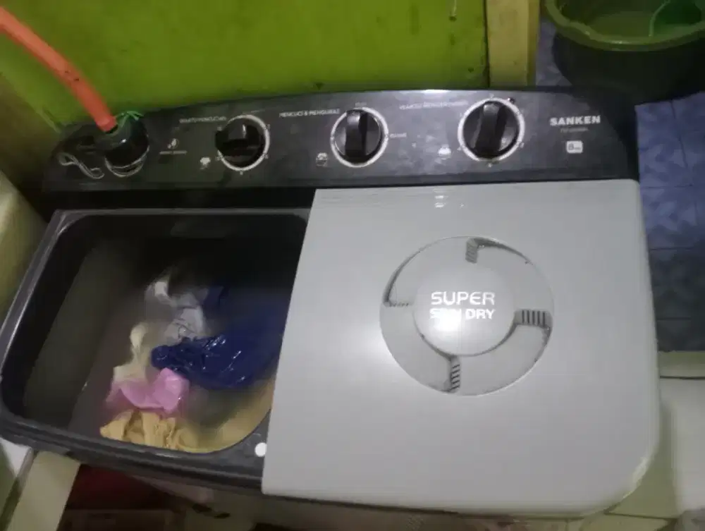 Mau jual mesin cuci 2 tabung