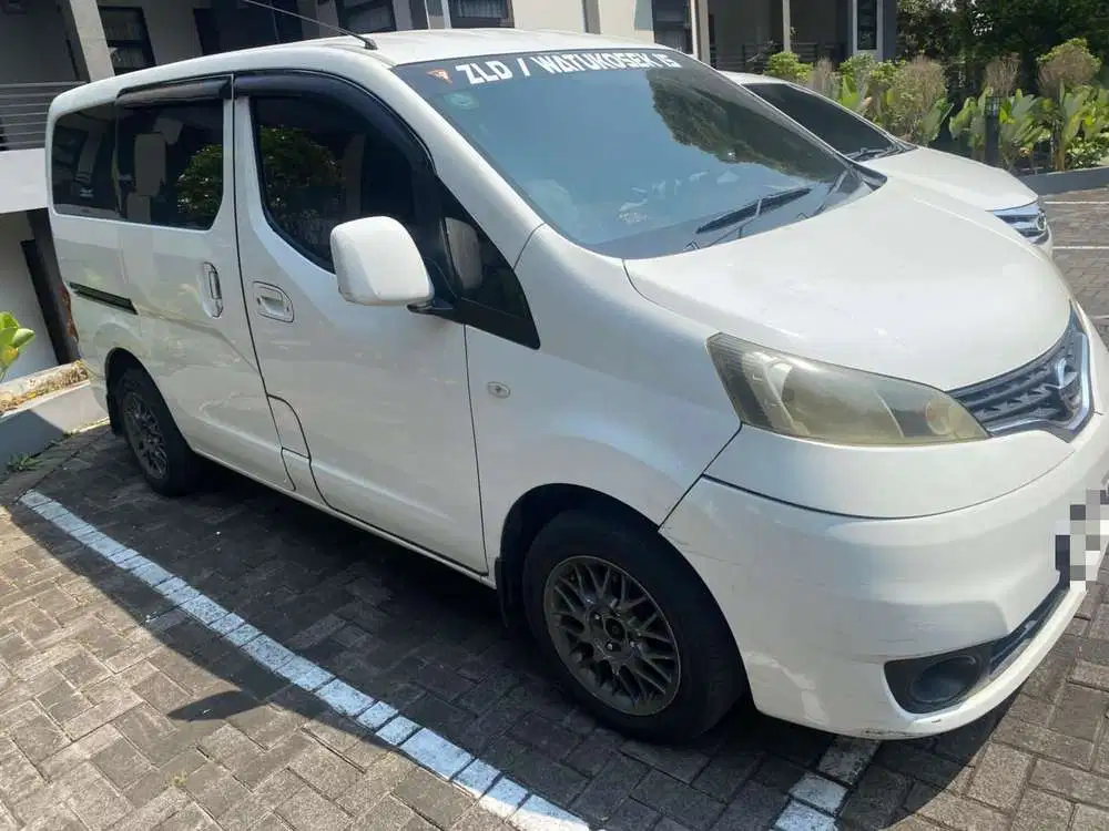 Nissan Evalia 2013 Bensin