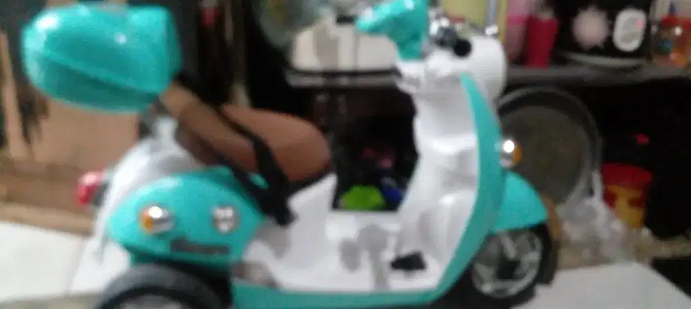 Motor aki Mainan anak