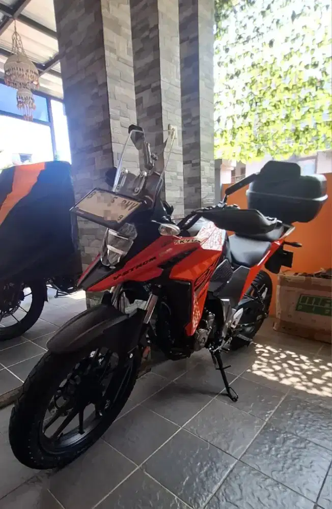 [DIJUAL] Suzuki V-Strom 250 SX 2023 - Kondisi Istimewa, Siap Touring!