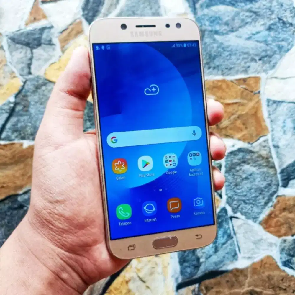 samsung j5 pro NFC 3/32gb