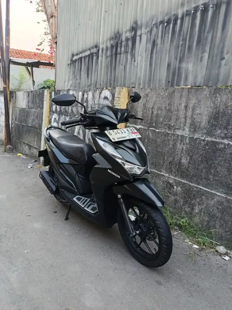 Honda Beat Deluxe 2023 Gress Istimewa