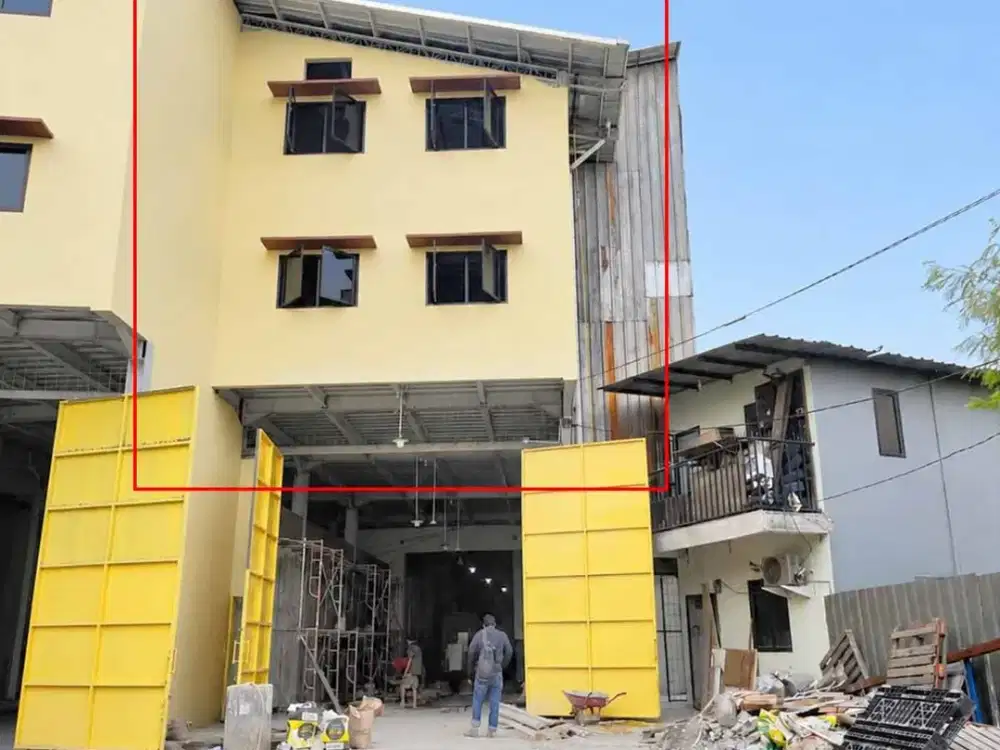 Sewa Gudang Baru Lantai 2 di Daan Mogot Cengkareng - 275m² Akses Kontainer 40ft & Ada Lift Barang