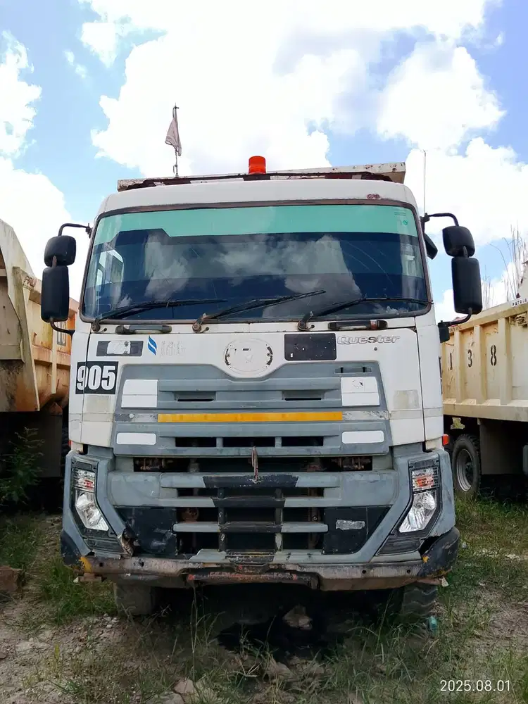 Quester CGE370 (8x4) Tahun 2017