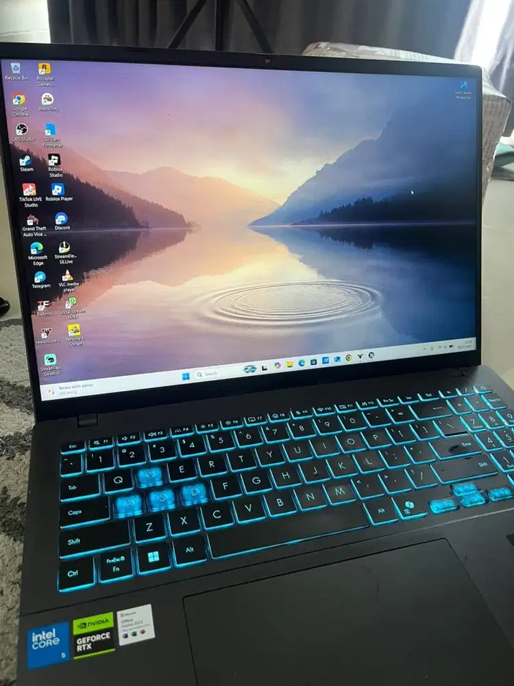 Asus Gaming V16 RTX 4060 RAM 16