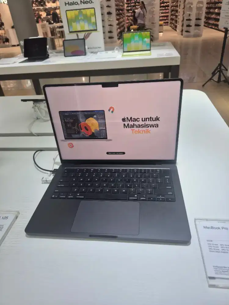 CICILAN MACBOOK PRO