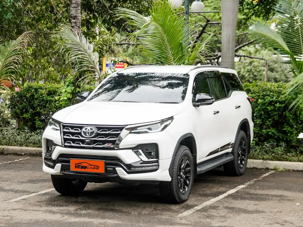 [LOW KM47rb] TOYOTA FORTUNER VRZ GR SPORT 2.8 AT 2022 / 2023 PUTIH