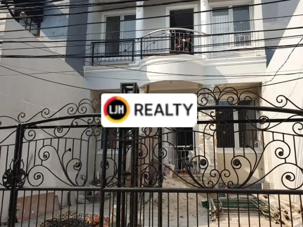 Rumah Siap Huni Di Gading  Mas Timur kelapa Gading Jakarta Utara