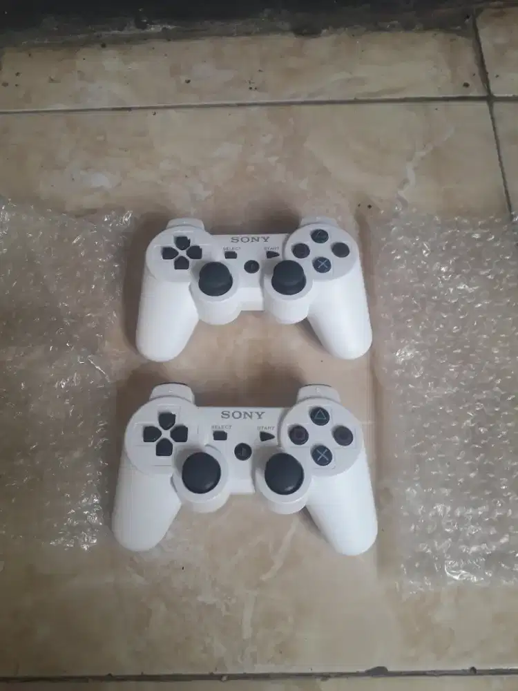 Stik PS3 ori pabrik wireless baru normal mulus poris cipondoh