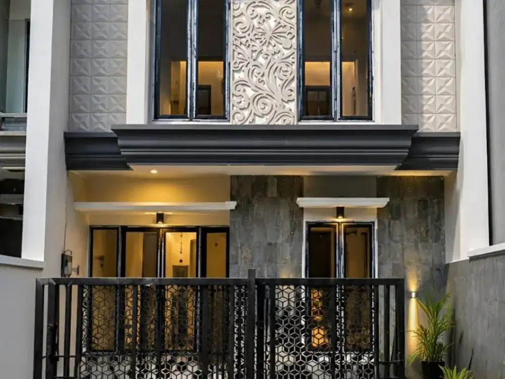 Rumah Hook Baru Gress American Style di Manyar Surabaya – SHM, Dekat Jalan Raya
