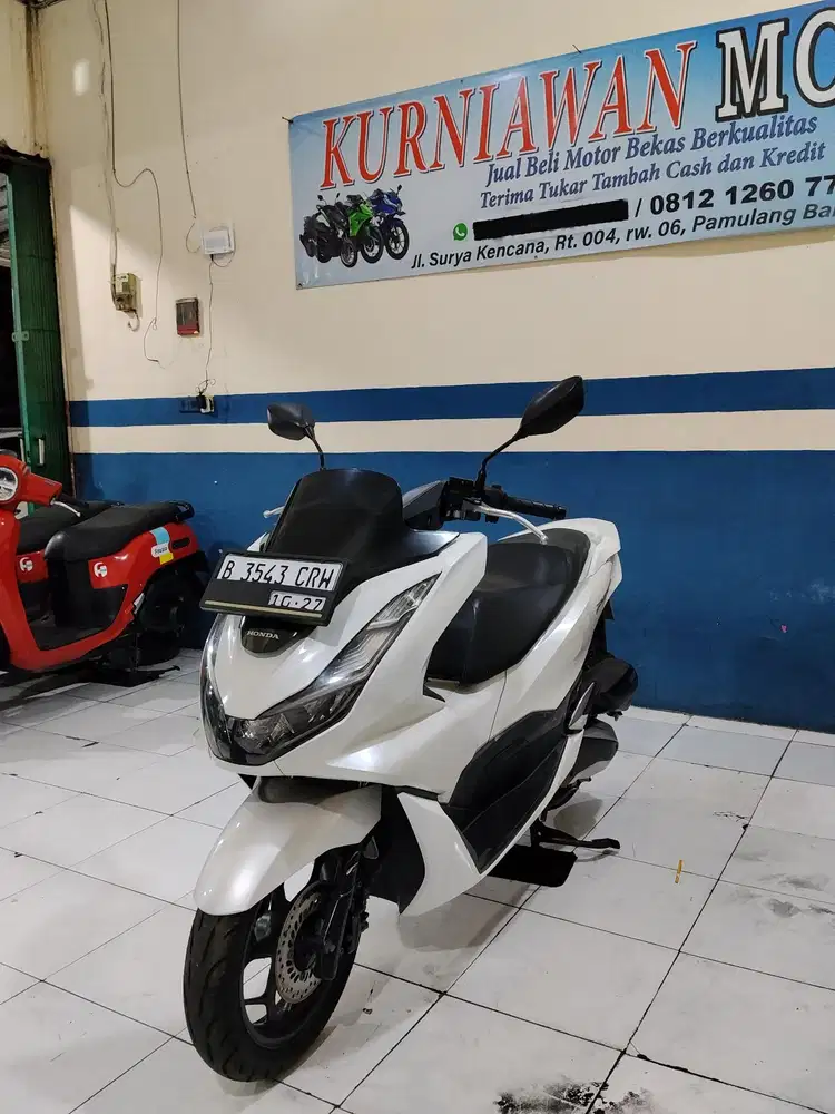 DIJUAL CEPAT HONDA PCX 160CC 2022 PAJAK HIDUP