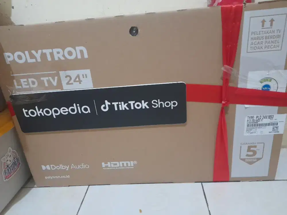 Jual cepat TV POLYTRON BARU MASIH SEGEL  TIPE  PLD 24V 1853