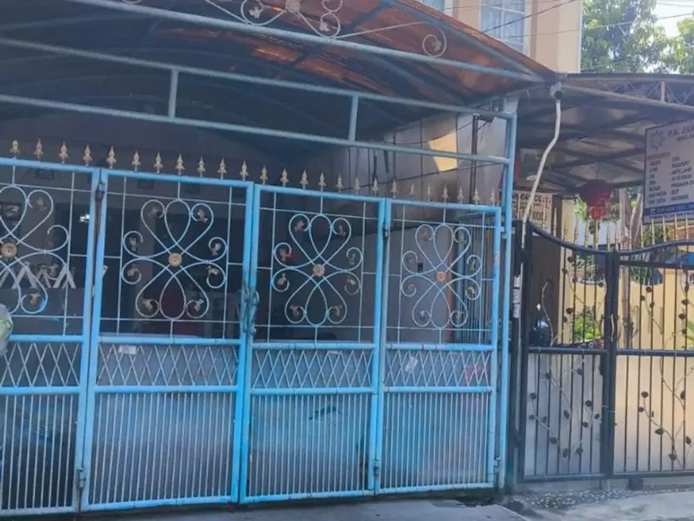 Dijual Bawah Harga Pasar Rumah di Permata Palem Jakbar Strategis Bebas Banjir
