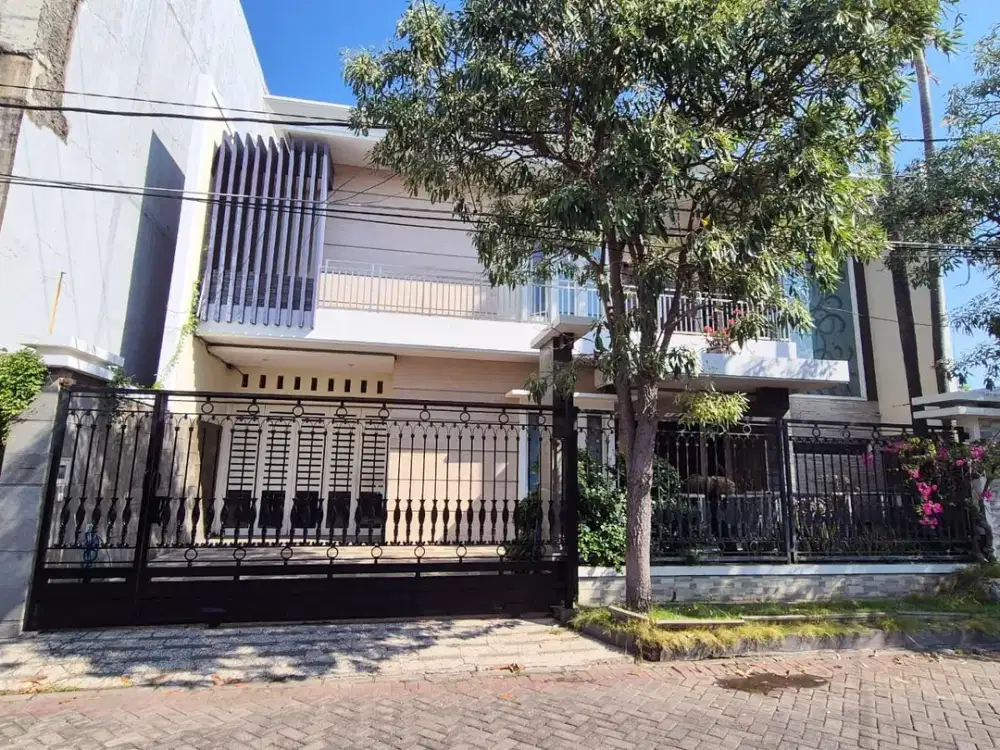 Termurah Rumah Minimalis 2 Lt Lux Gading Pantai Pakuwon City