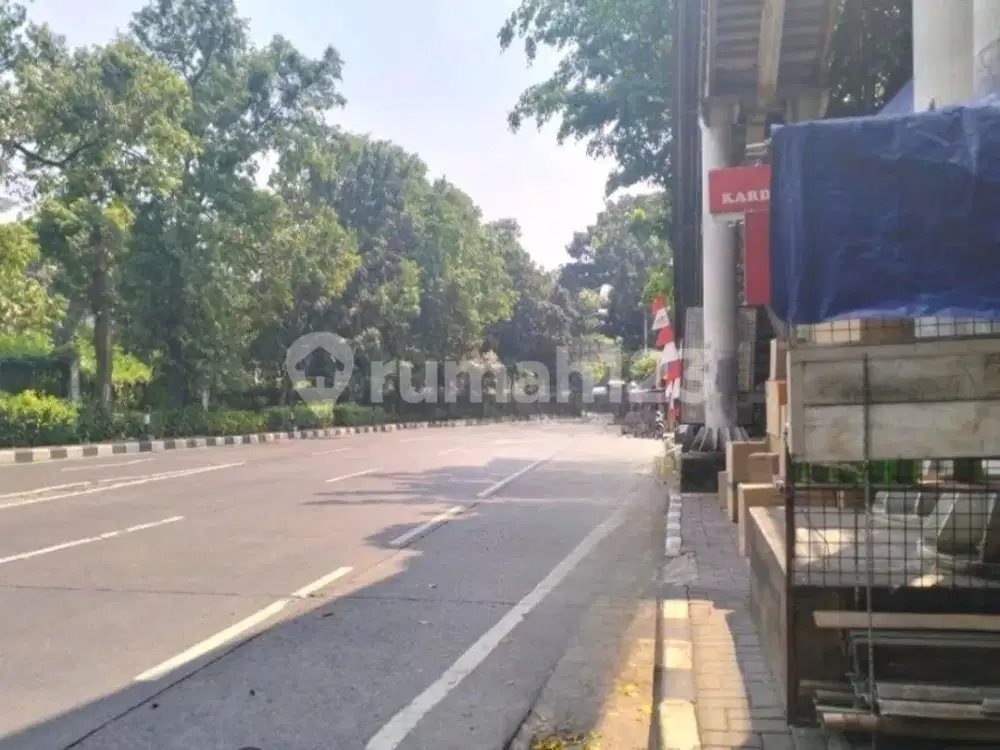 Rumah Hitung Tanah 872m2 Dekat Jl Margonda Dan Kampus Ui