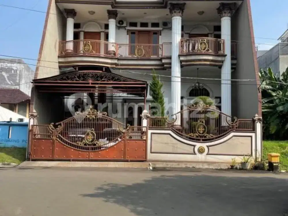 Rumah Mewah Dalam Cluster di Pancoran Mas Dekat Stasiun Depok Lama