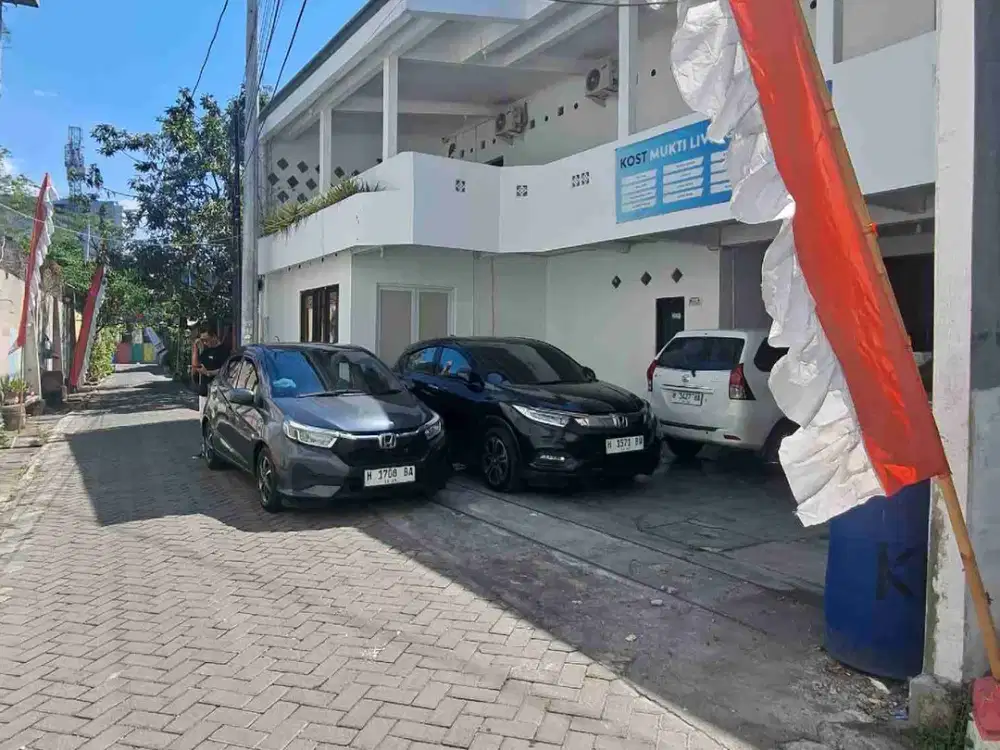 Kost Eksklusif 2 Lantai Aktif 56 Kt & km luar serta dalam Lokasi Strategis Tengah Kota Semarang
