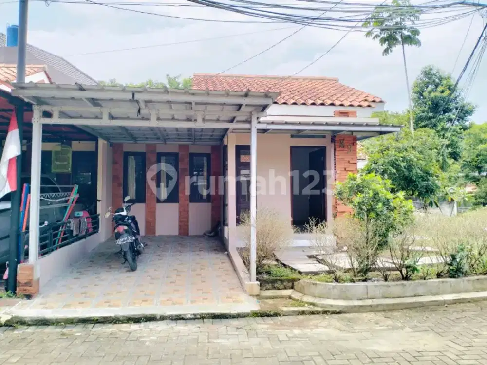 Rumah Huk Luas 144M2 Dalam Perumahan Bojongsari Dibawah Harga Pasar