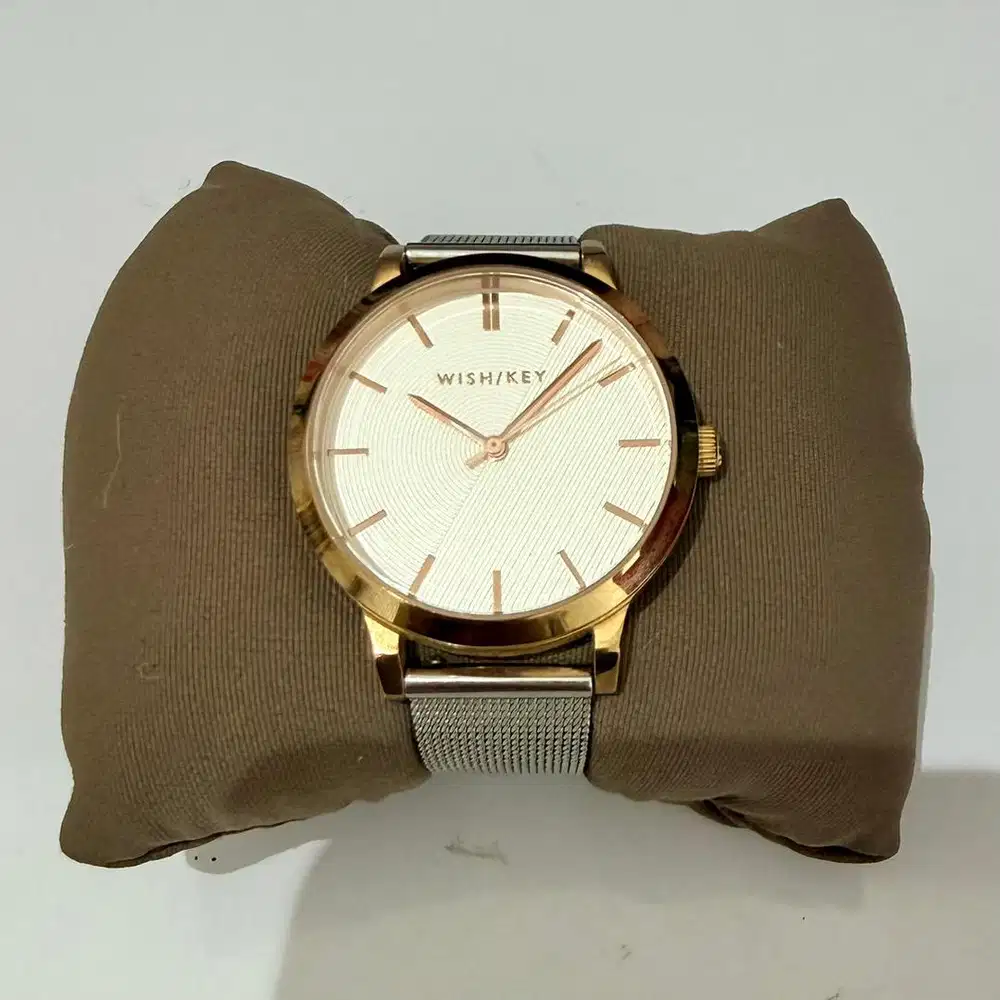WISH/KEY Analog Stainless Steel Jam Tangan Wanita