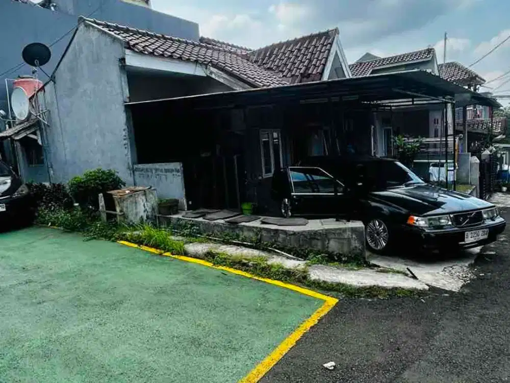 Rumah Hook luas murah di pusat kota Depok Bella Casa Residence