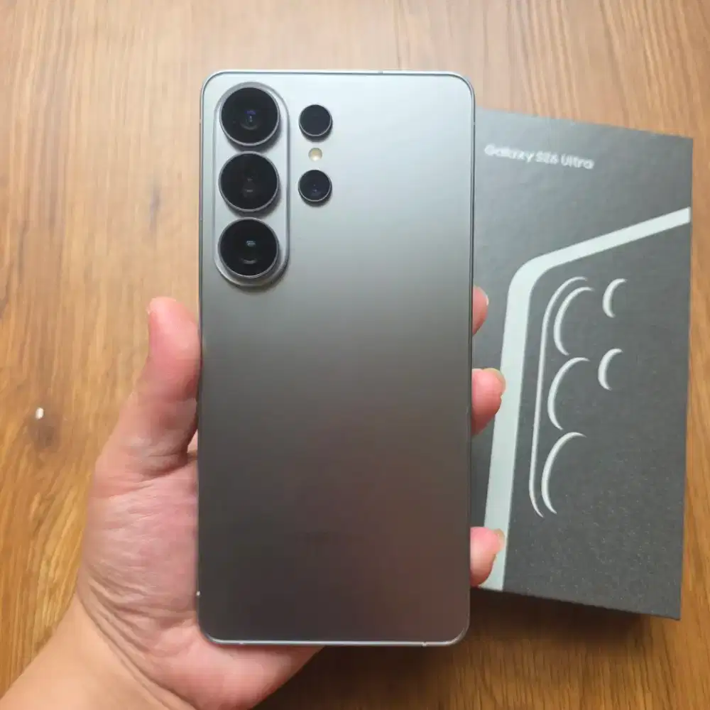 12/512 Samsung S26 Ultra 512GB Garansi Mei 2027