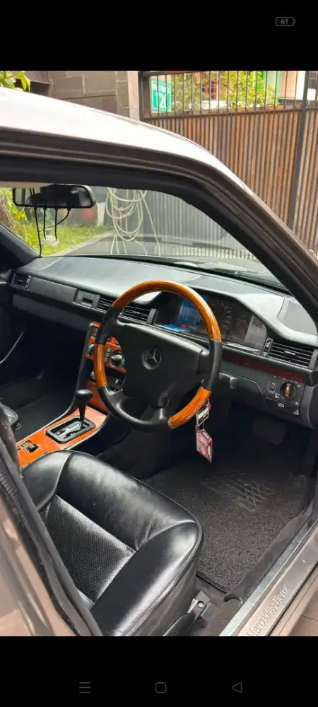 Mercedes Benz 300e automatic original