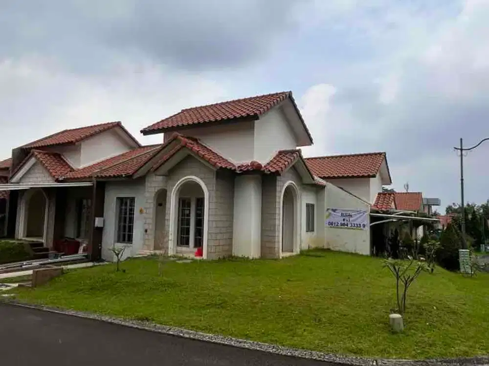 Rumah Hook Luas di Rancamaya Golf Estate Sinarmasland