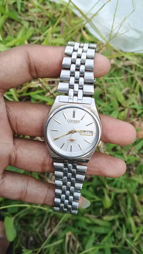 Mau jual jam tangan