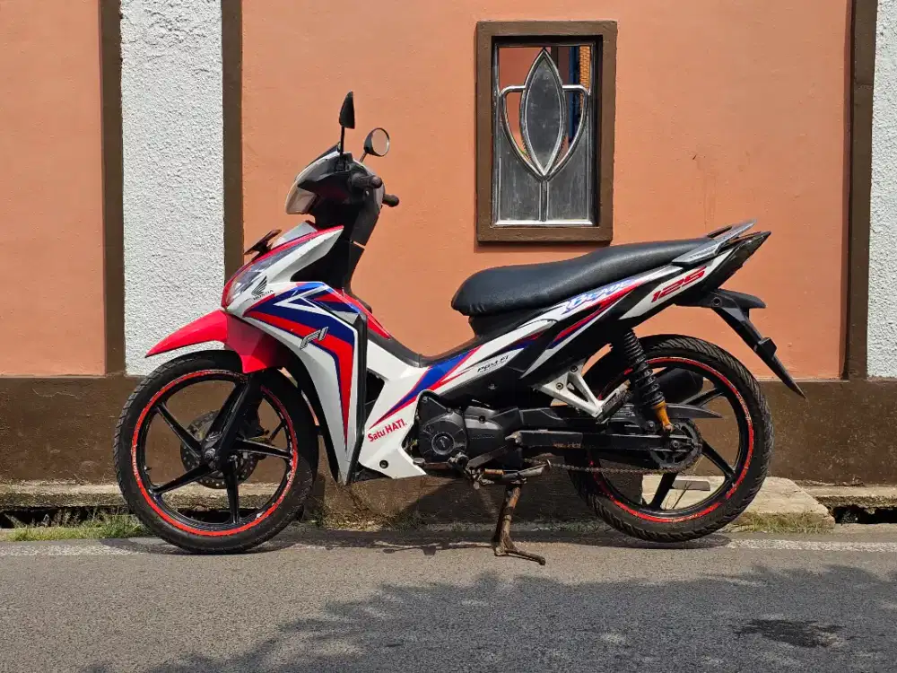 Honda Blade 2014 Lengkap