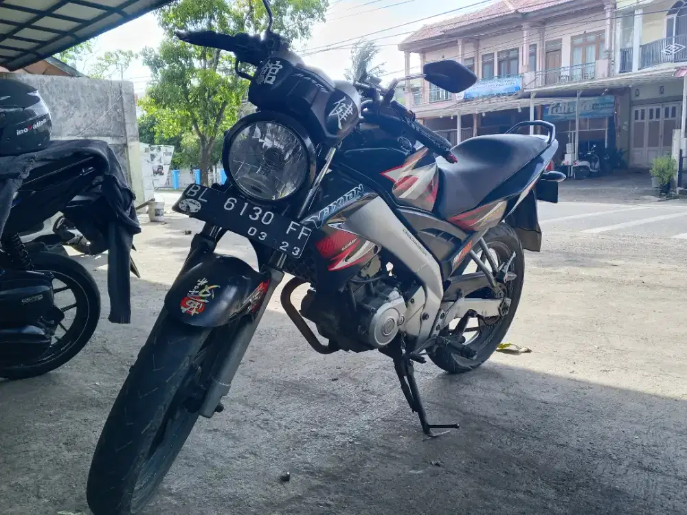 Jual Vixion old 2008 lengkap surat