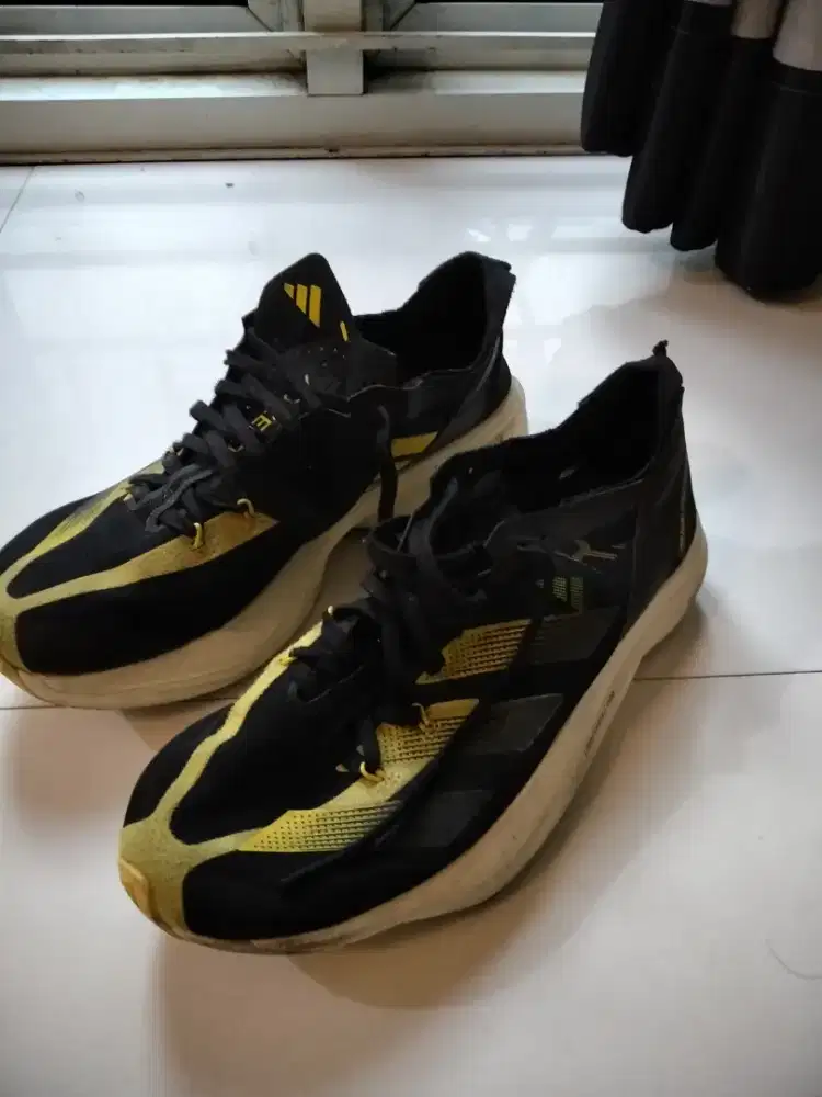 Jual sepatu adidas adizero