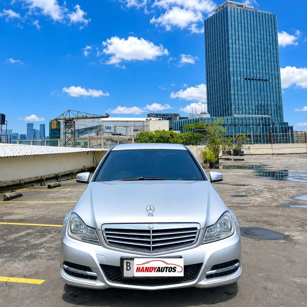 Mercedes Benz C200 Avantagrde 2013 Automatic Abu abu metalik