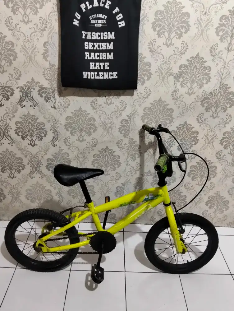 Sepeda BMX anak ukuran 16 untuk umur 4-7 tahun