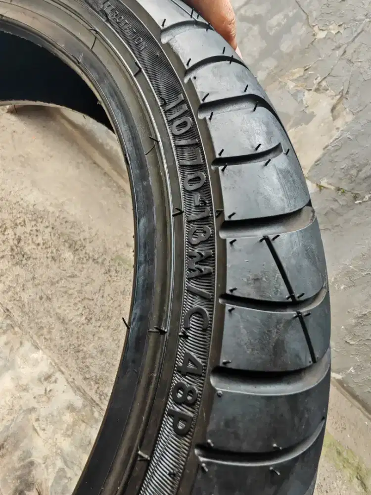BAN KINGLAND SEPERTI BARU FOX R/350/NMAX 110/70 R13