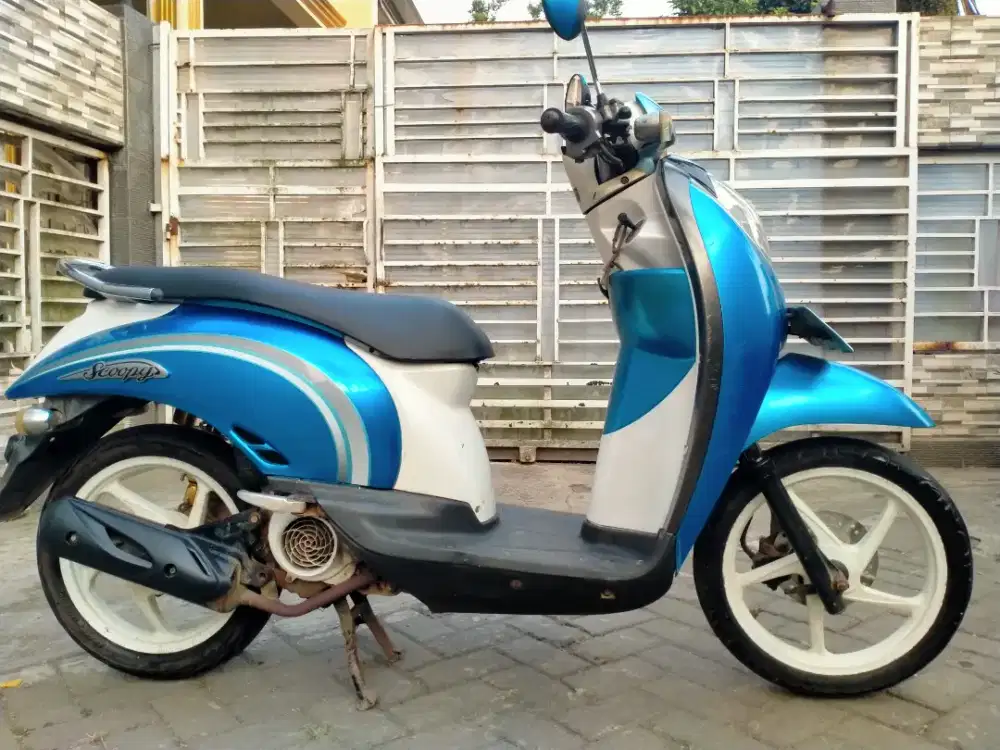 Honda Scoopy lengkap motor sehat walafiat keterangan detail dibawah