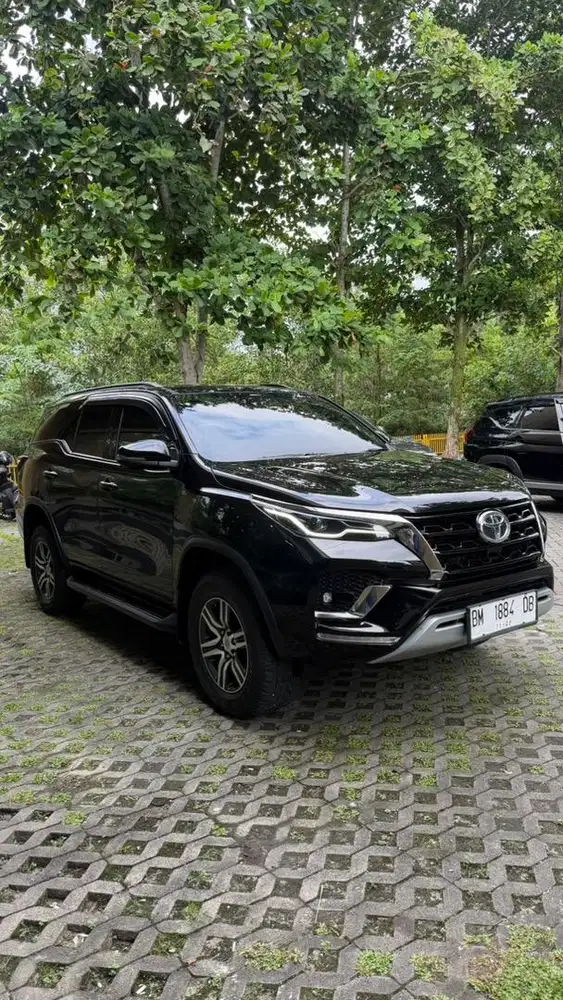 Fortuner G 2.4 Matic 2022 km Low