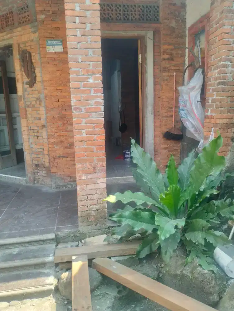 Di jual butuh rumah siap huni