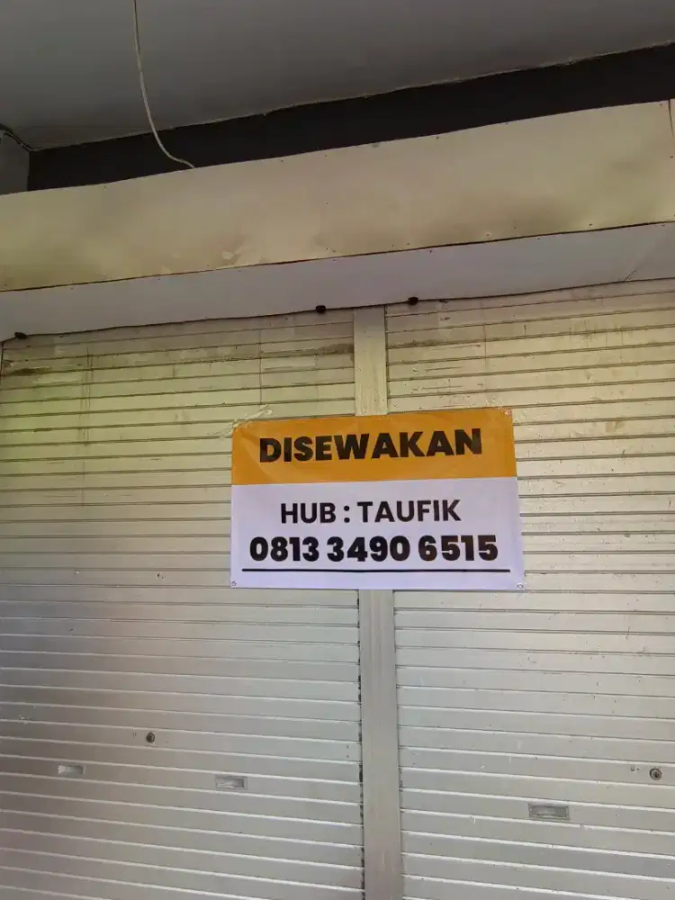 Disewakan cepat, kios strategis ukuran 3m x 7,5m