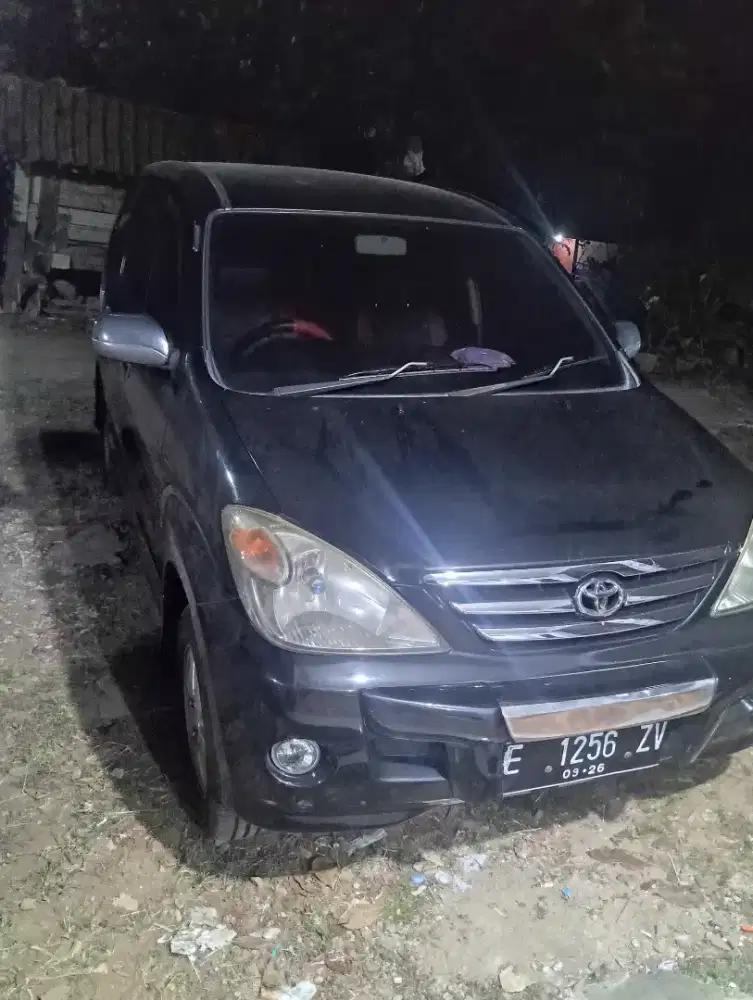 Avanza thn 2005 1,3g