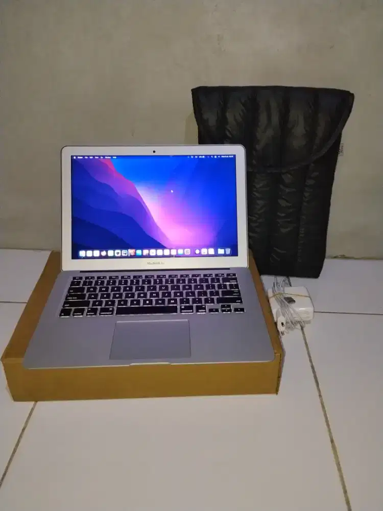Macbook Air 2017 512/8 GB 13 Inch Silver