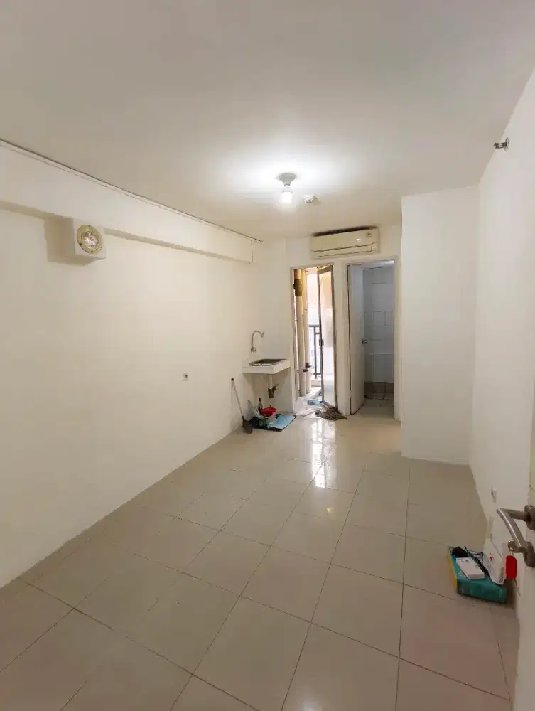 SEWA APARTEMEN BASSURA CITY