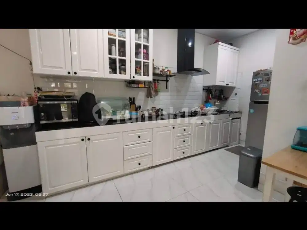 Dijual Cepat!! Rumah Golf Lake Residences 2 Lantai