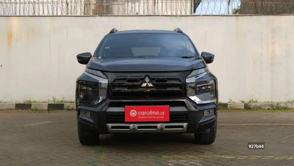 MITSUBISHI XPANDER CROSS PREMIUM 1.5 AT 2023 ABU